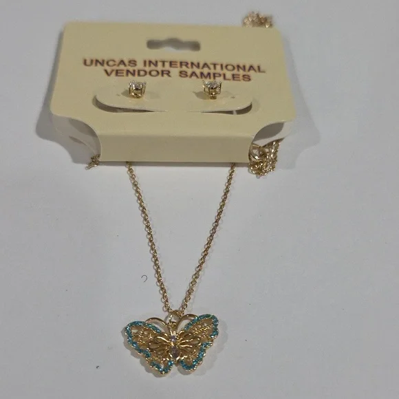 Gold Turquoise Butterfly Pendant Necklace & Stud Earrings Set  – Women’s Jewelry - Picture 5 of 8